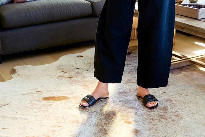 Beek Sugarbird Leather Slide Sandal Black