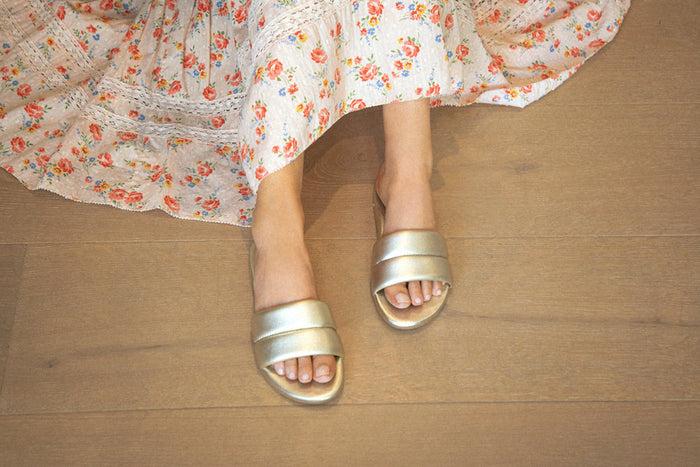 Beek Sugarbird Leather Slide Sandal Platinum