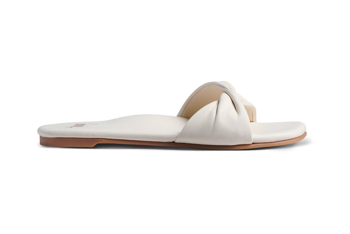 Beek Whipbird Leather Slide Sandal Eggshell