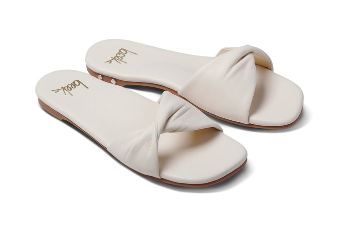 beek Whipbird Leather Slide Sandal Eggshell
