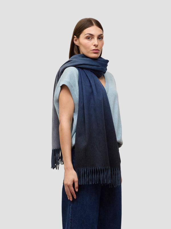 begg & co Nuance Ombre Womens Cashmere Stole Cosmos