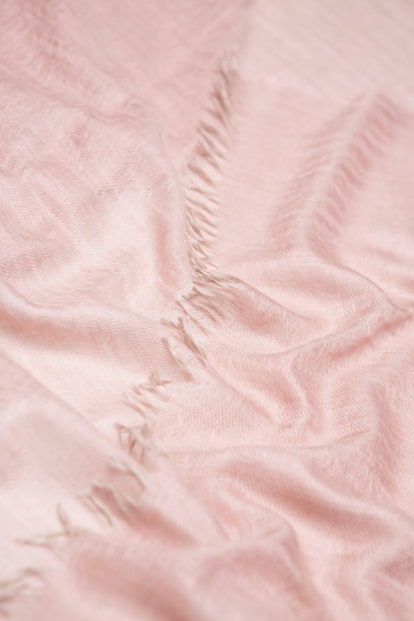 Begg & Co Staffa Womens Lightweight Cashmere Silk Scarf Rosa Pink