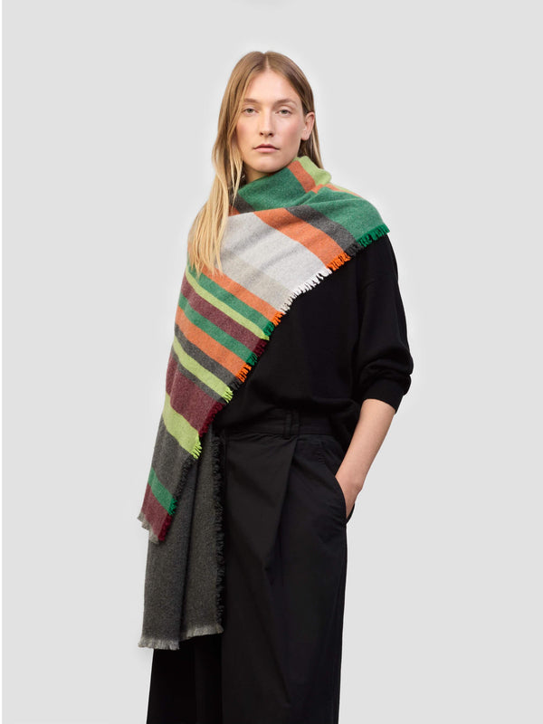 Begg & Co Women's Alloa Stubai Charcoal Green Cashmere Stole - Begg X Co