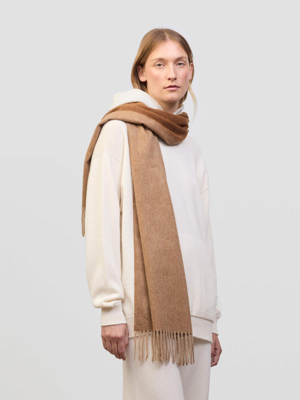 begg & co Women's Arran Reversible Cashmere Scarf Stone Vicuna