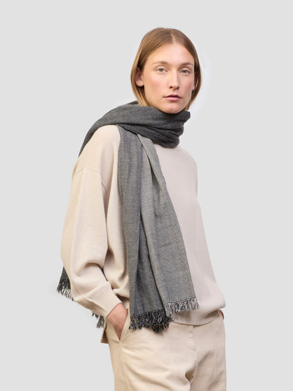 begg & co Women's Kishorn Les Arcs Grey Cashmere Stole - Begg x Co