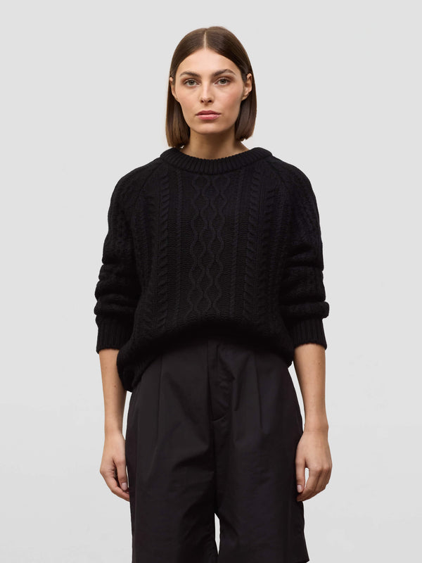 begg & co Womens Gigha Black Cashmere Sweater - Begg x Co begg & co Womens Gigha Black Cashmere Sweater - Begg x Co