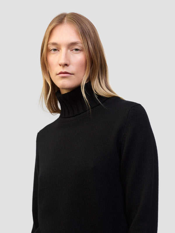 Begg & Co Womens Hepburn Black Cashmere Roll Neck Sweater - Begg X Co