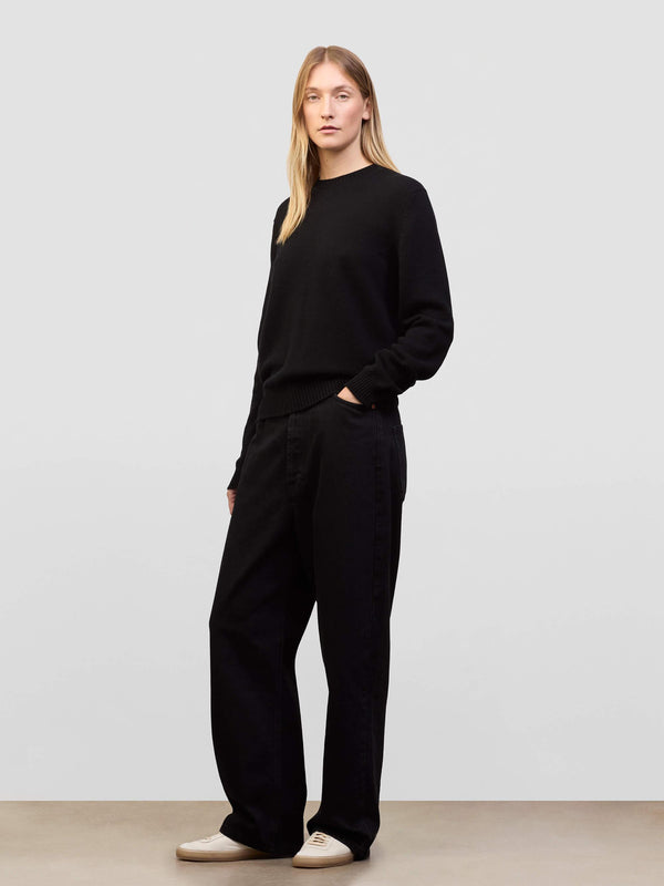 Begg & Co Womens Hepburn Crew Black Cashmere Sweater - Begg X Co