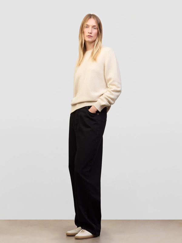 Begg & Co Womens Hepburn Crew Light Natural Cashmere Sweater - Begg X Co