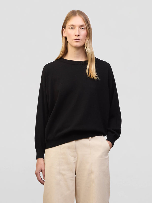 begg & co Womens Jade Black Cashmere Sweater - Begg x Co