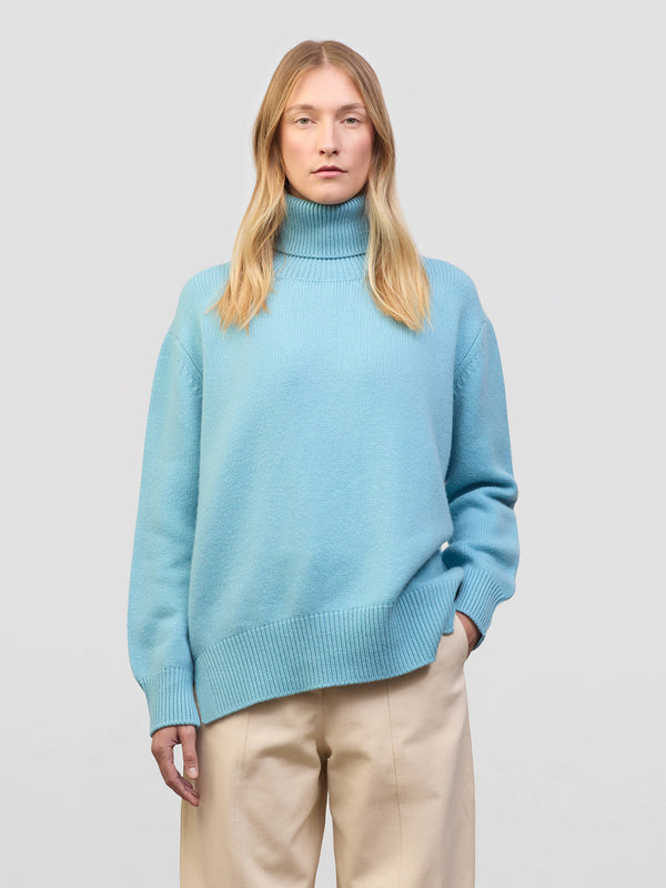 begg & co Womens Kiso Heron Blue Cashmere Roll Neck Sweater - Begg x Co
