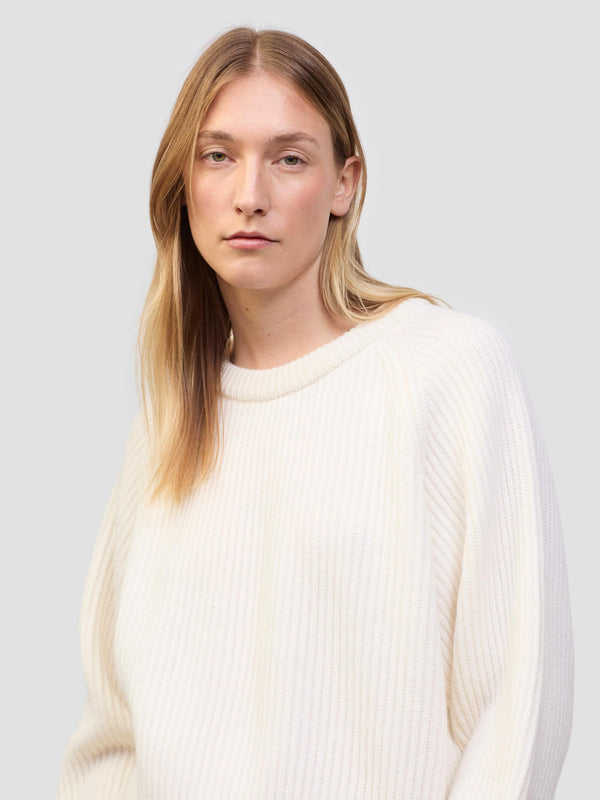 Begg & Co Womens Kita Ice White Cashmere Sweater - Begg X Co