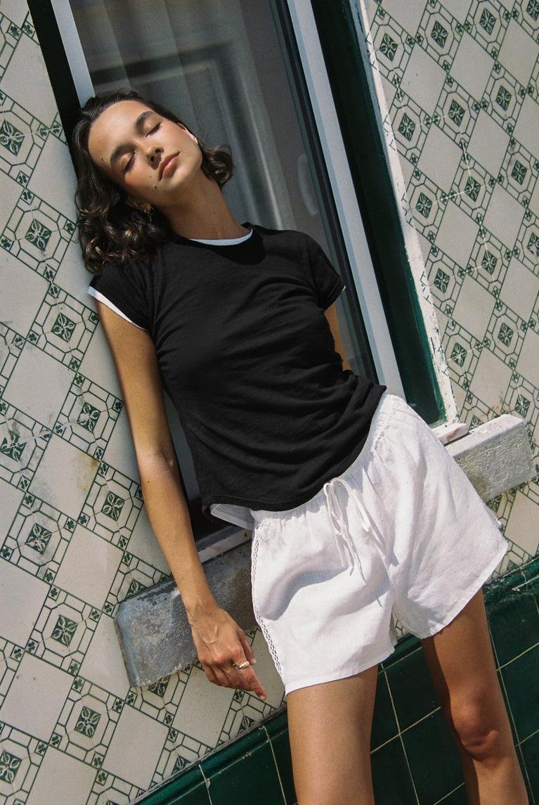 bella dahl Beach Short with Lace Inset - White