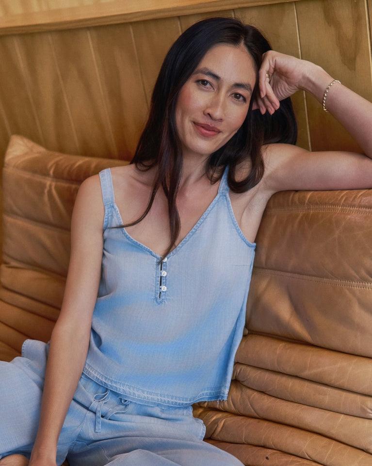 bella dahl Button Front Cami - Light Riviera Wash
