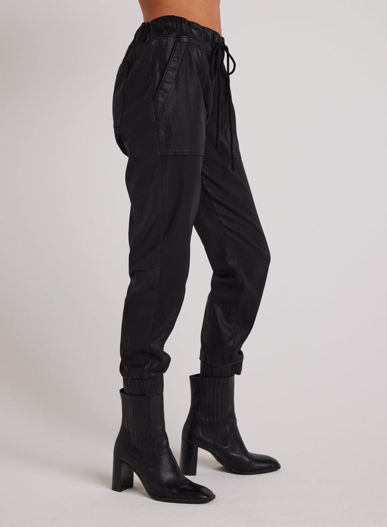 Bella Dahl Chelsea Luxe Pocket Jogger - Black