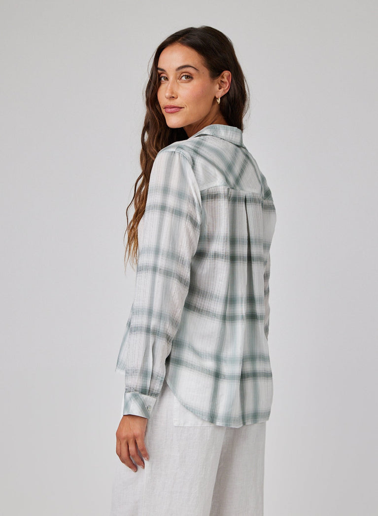 Bella Dahl Clean Shirt - Sage Shadow Plaid