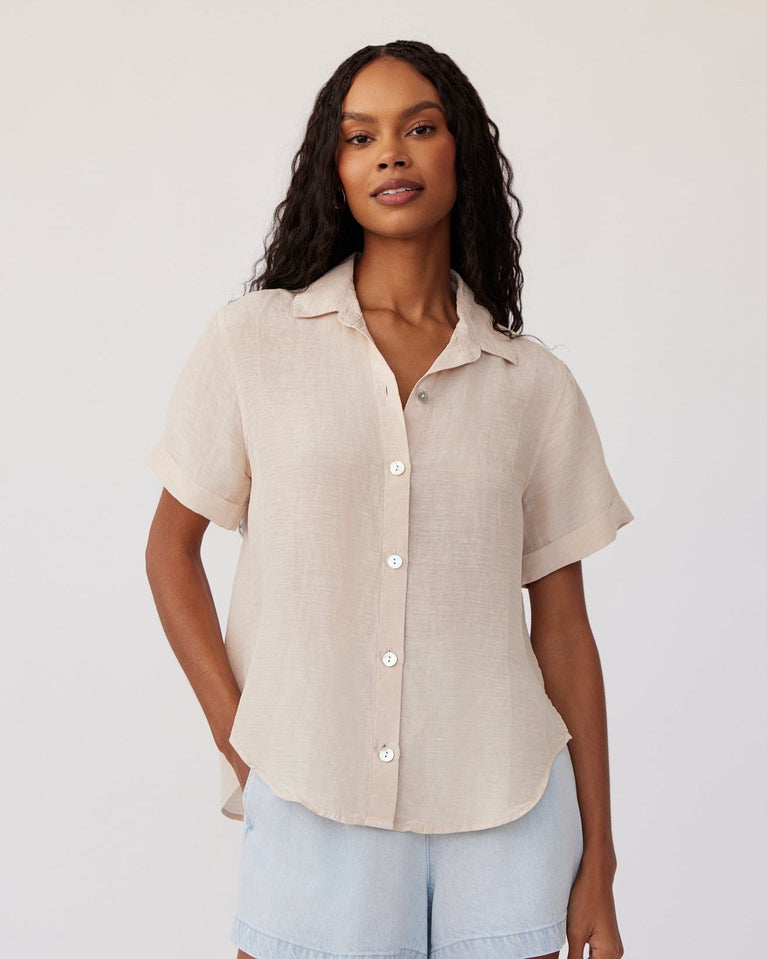 bella dahl Cuffed Short Sleeve Shirt - Moroccan Sand
