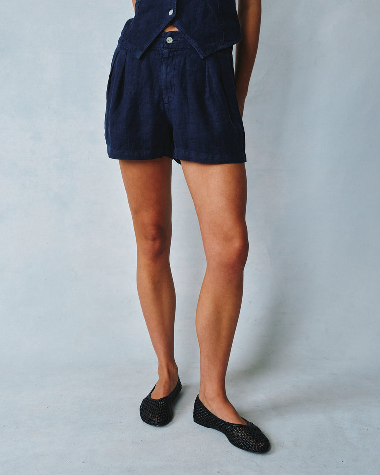 Bella Dahl Double Pleat Short - Italian Navy