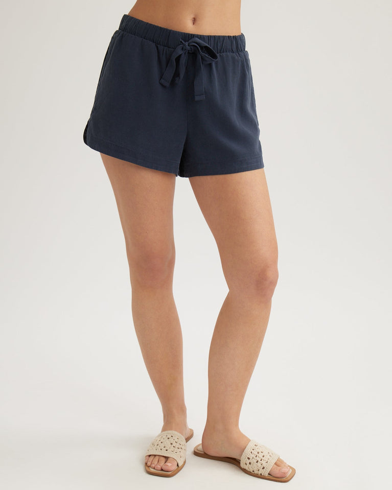 bella dahl Flowy Dolphin Short - Endless Sea
