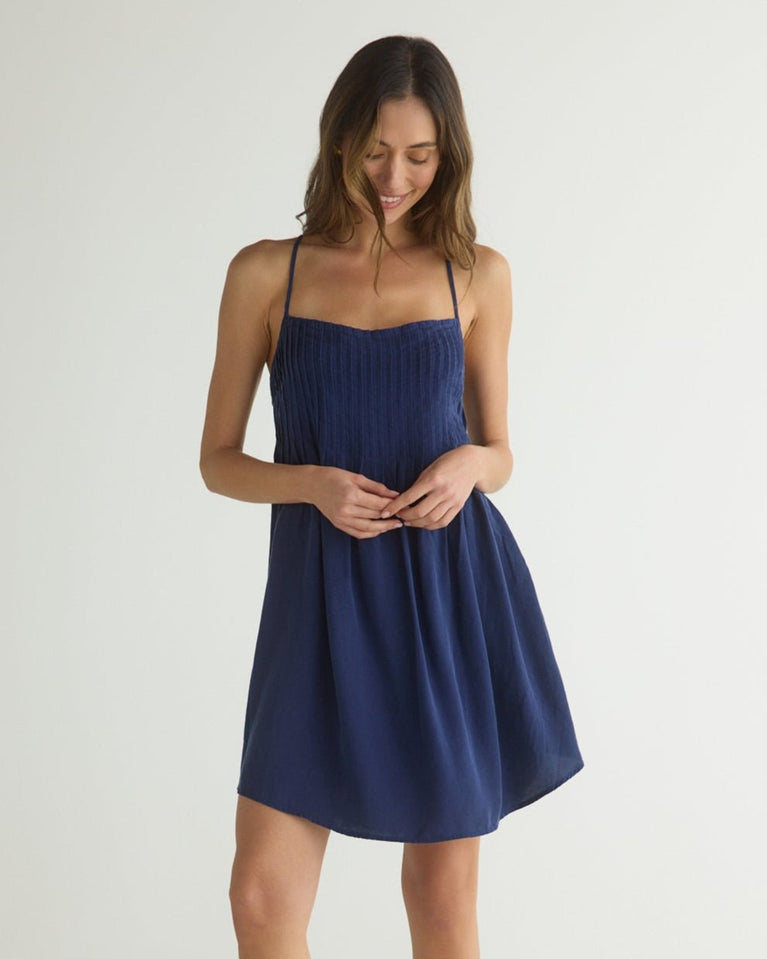 bella dahl Flowy Pintuck Dress - Summer Navy