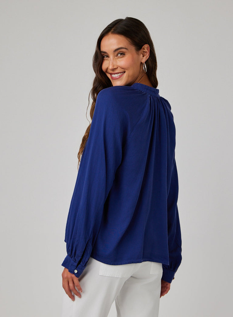 Bella Dahl Flowy Pullover Raglan - Navy Coast
