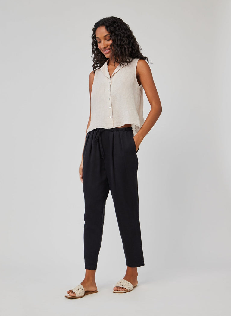 bella dahl Lina Pleated Drawstring Trouser - Black