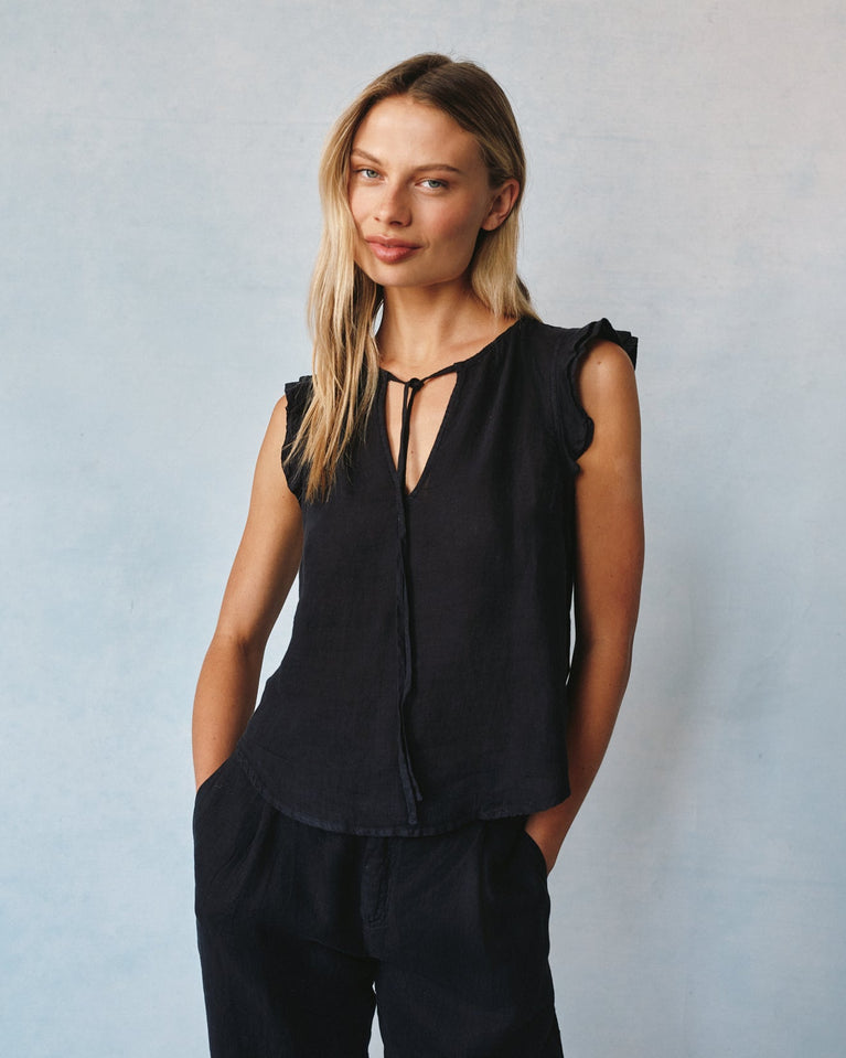 bella dahl Linen Ruffle Sleeve Top - Black