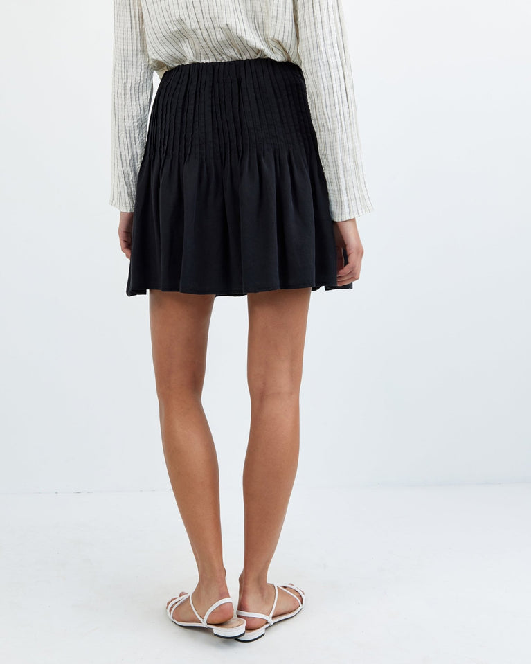 Bella Dahl Pintuck Mini Skirt - Black