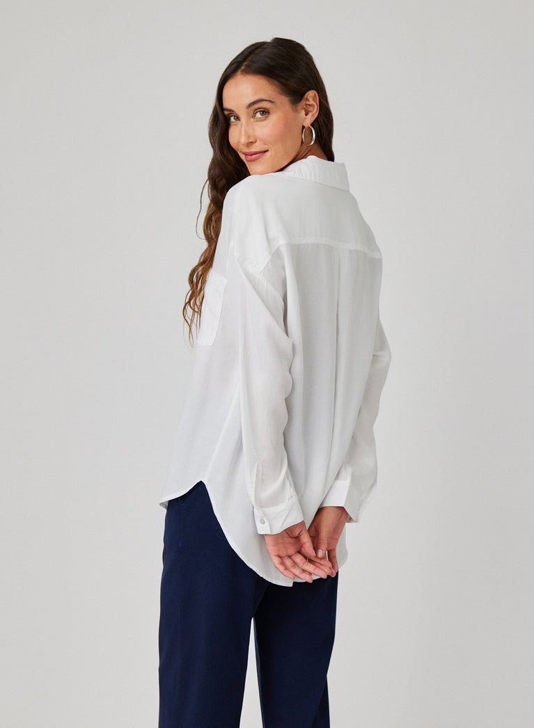 Bella Dahl Pocket Boyfriend Shirt - White