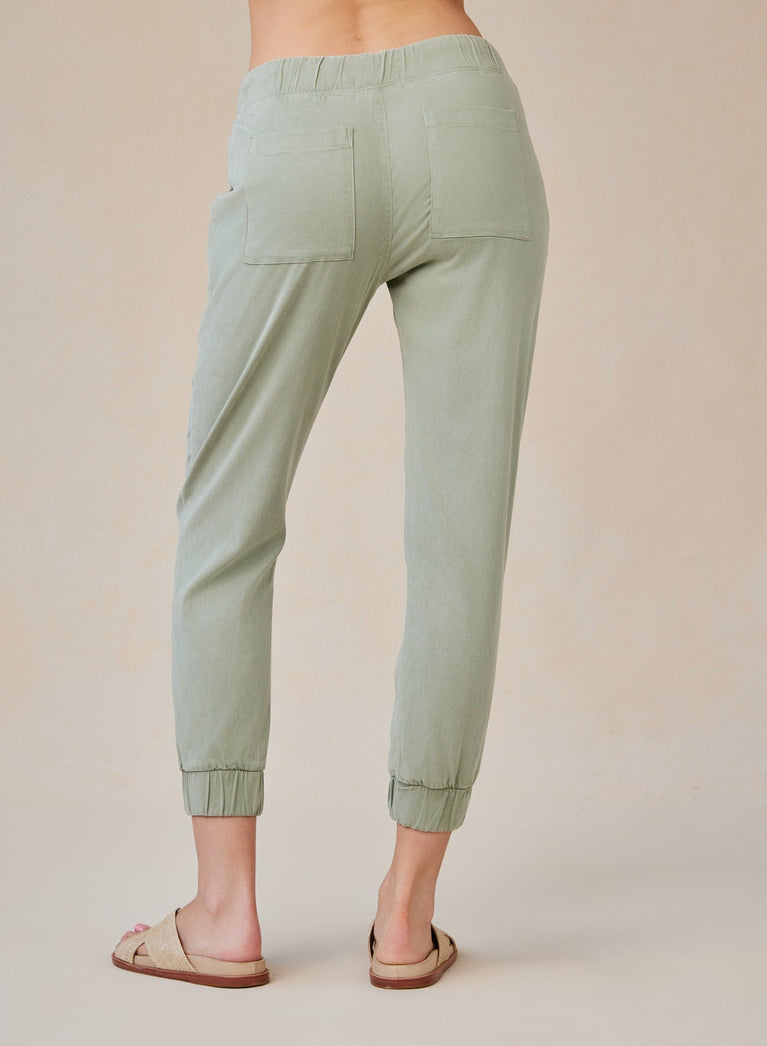 Bella Dahl Pocket Jogger - Olive Grove