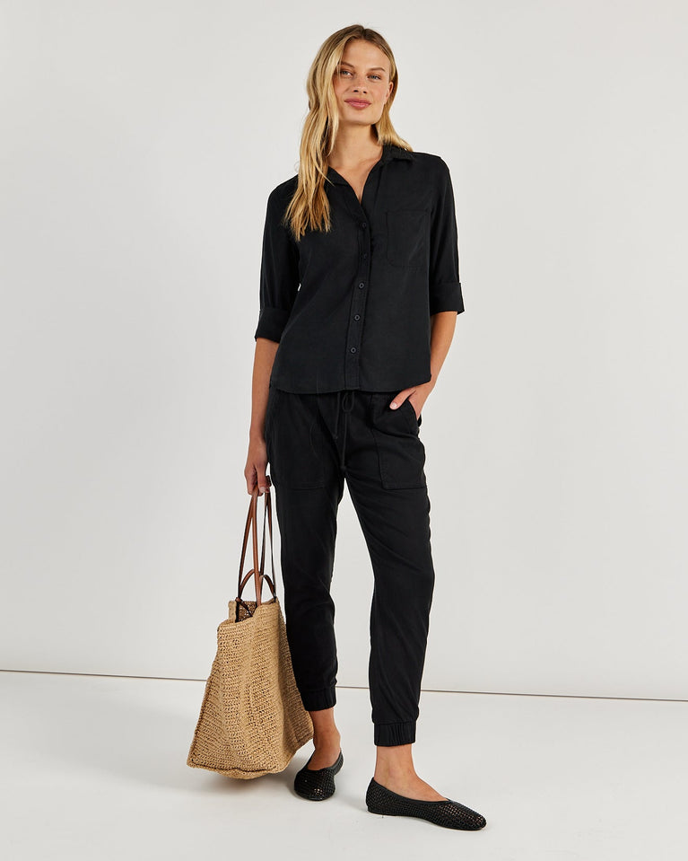Bella Dahl Pocket Jogger - Vintage Black
