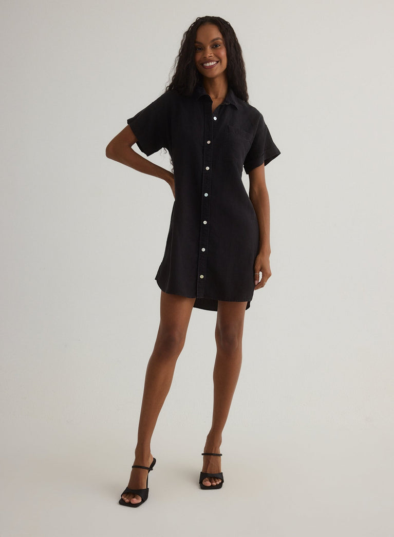 bella dahl Roll Sleeve Pocket Shirt Dress - Black
