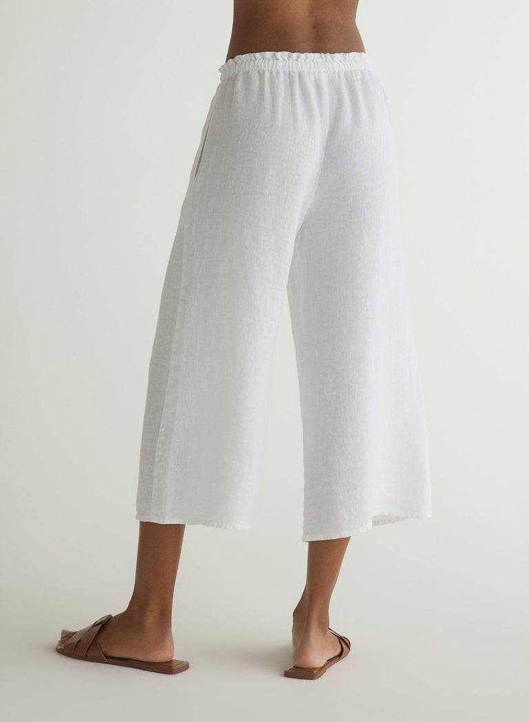Bella Dahl Ruffle Waist Wide Leg Crop - White