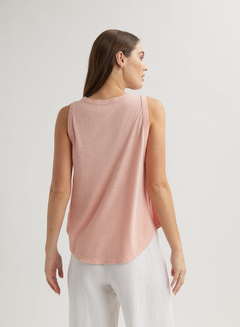 Bella Dahl Scoop Neck Tank Top - Peach Fizz