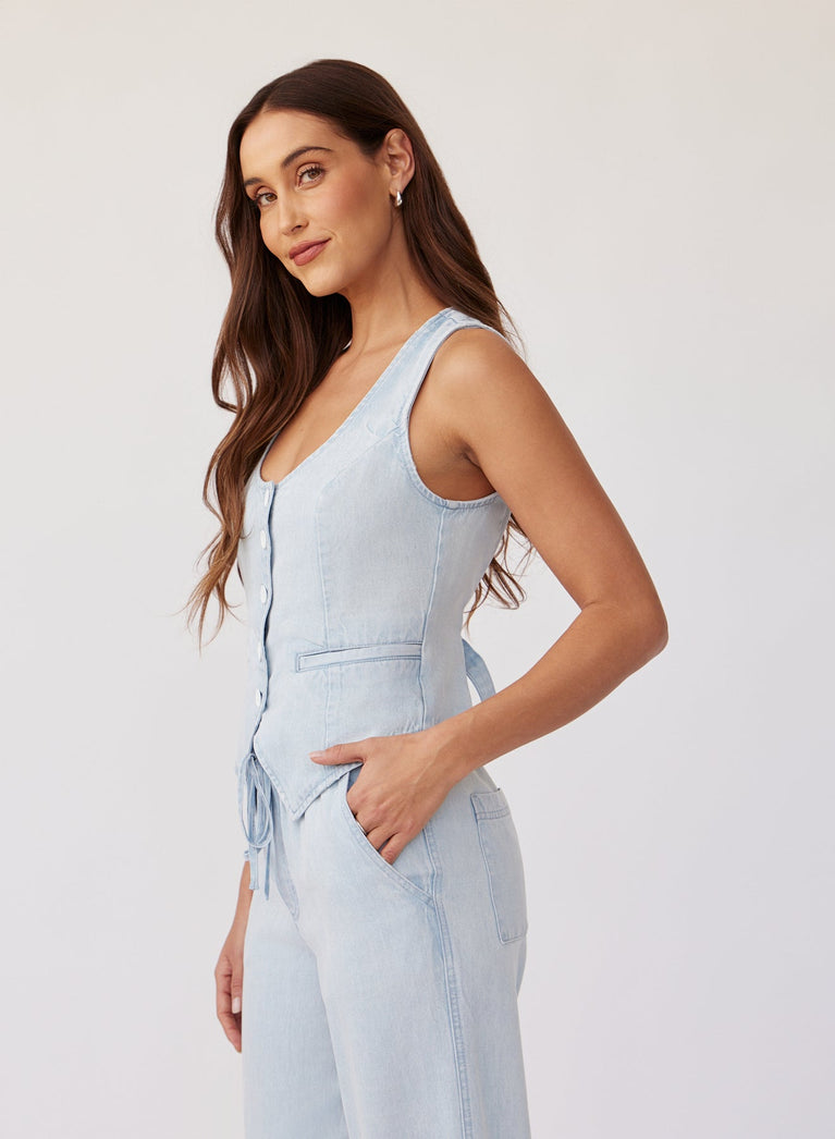 Bella Dahl Scoop Neck Vest - Oasis Spray Wash