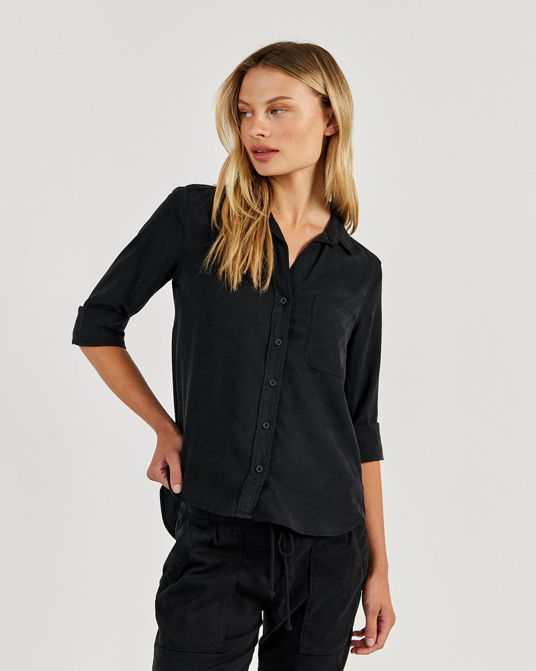 bella dahl Shirt Tail Button Down - Vintage Black