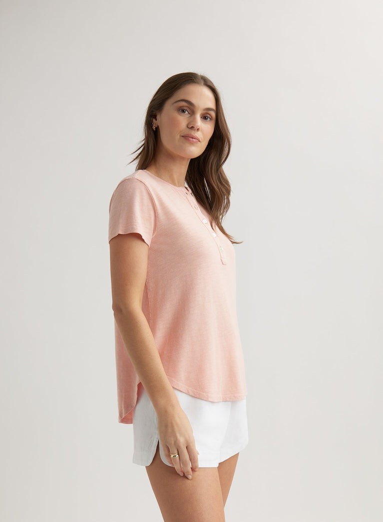 Bella Dahl Short Sleeve Henley - Peach Fizz