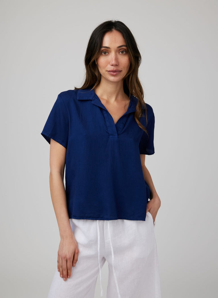 bella dahl Short Sleeve Pullover - Navy Coast