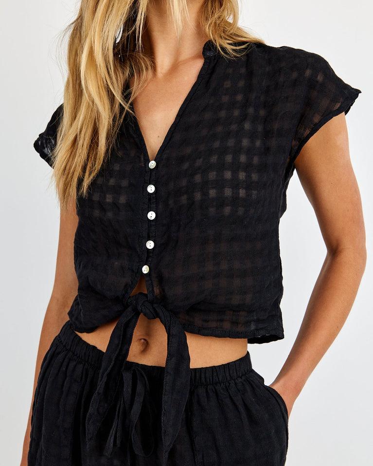 bella dahl Short Sleeve Tie Front Top - Black