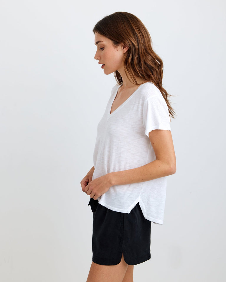 Bella Dahl Side Slit V-Neck Tee - White