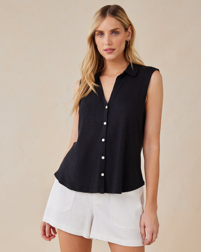bella dahl Sleeveless Button Front Top - Black