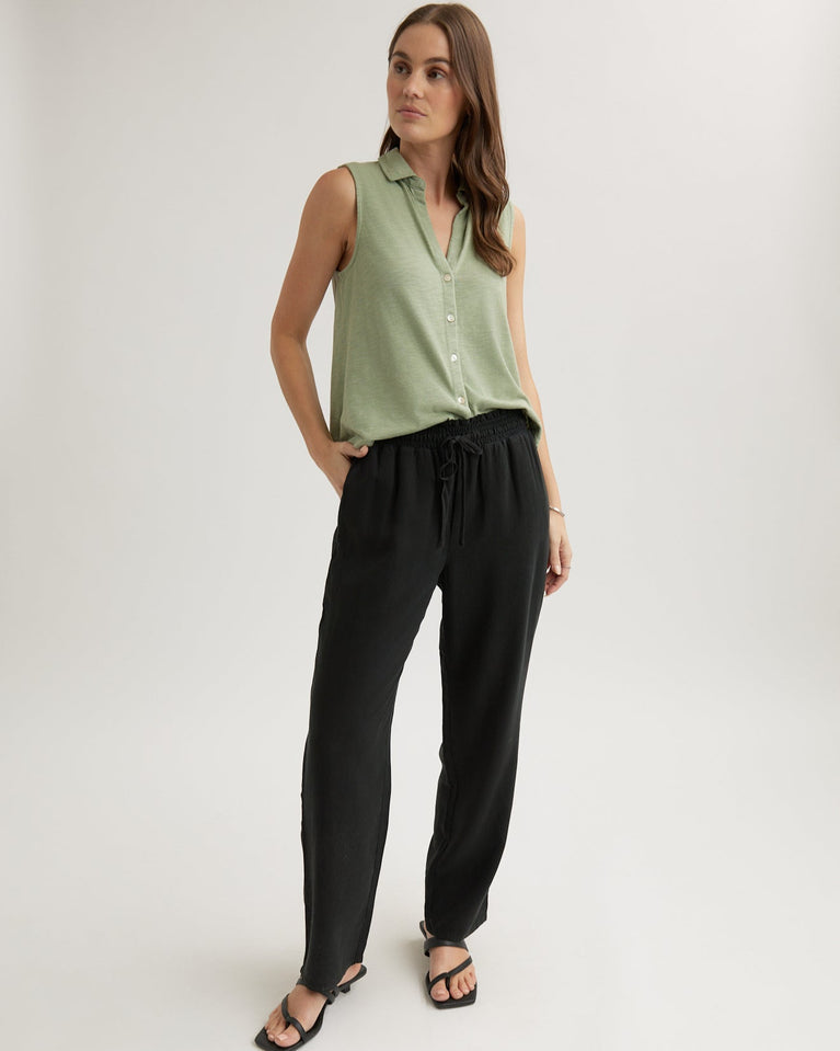 bella dahl Smocked Waist Trousers - Vintage Black