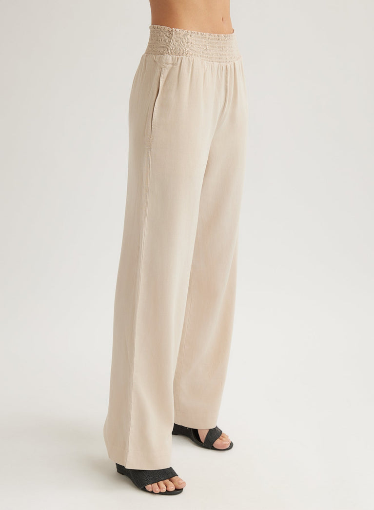 Bella Dahl Smocked Waist Wide Leg Pant - Linen Sand