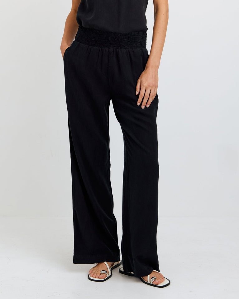 Bella Dahl Smocked Waist Wide Leg - Vintage Black
