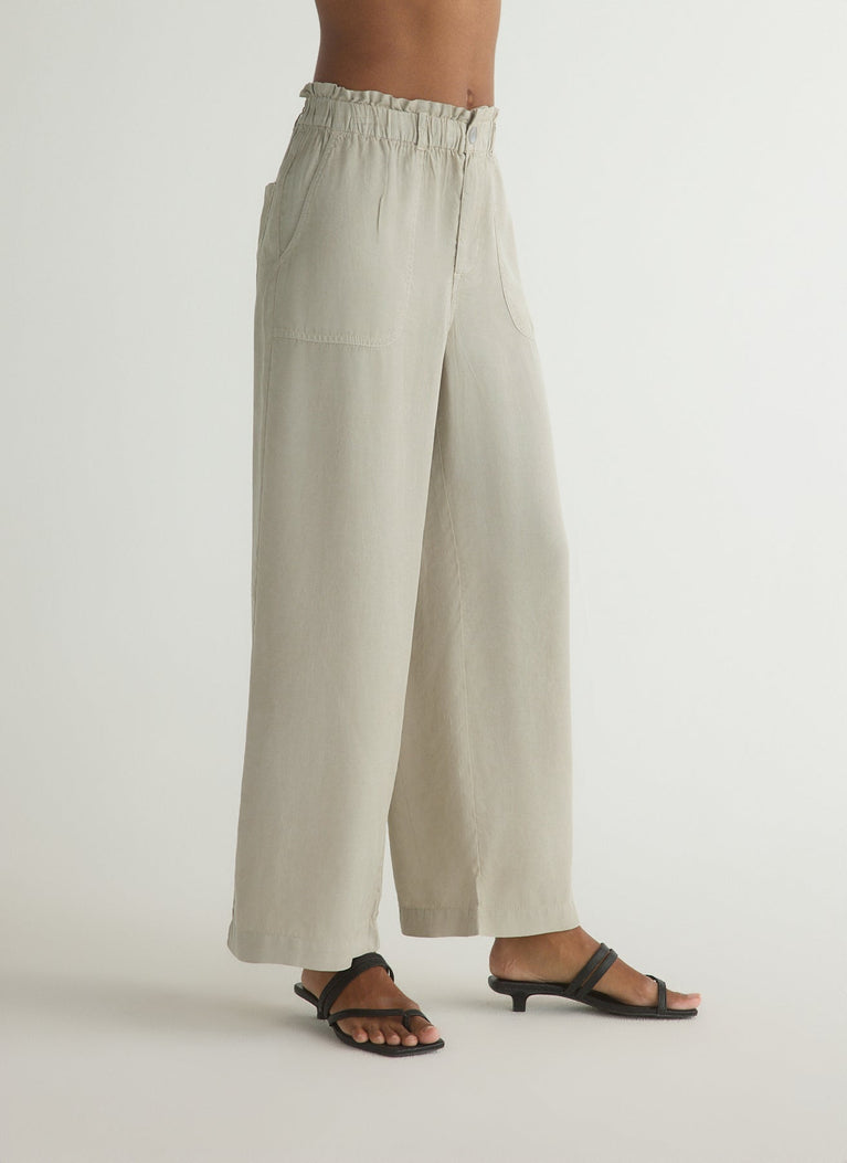 Bella Dahl Utility Pocket Ankle Pant - Foggy Coast