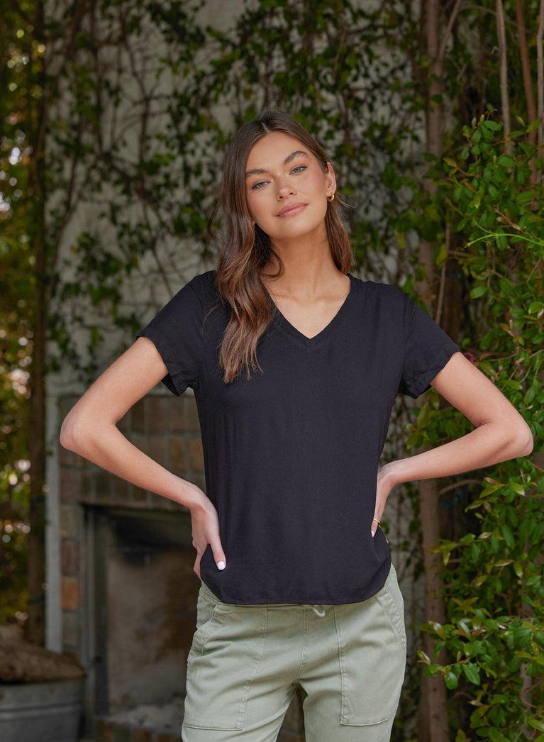 Bella Dahl V-Neck Tee - Vintage Black