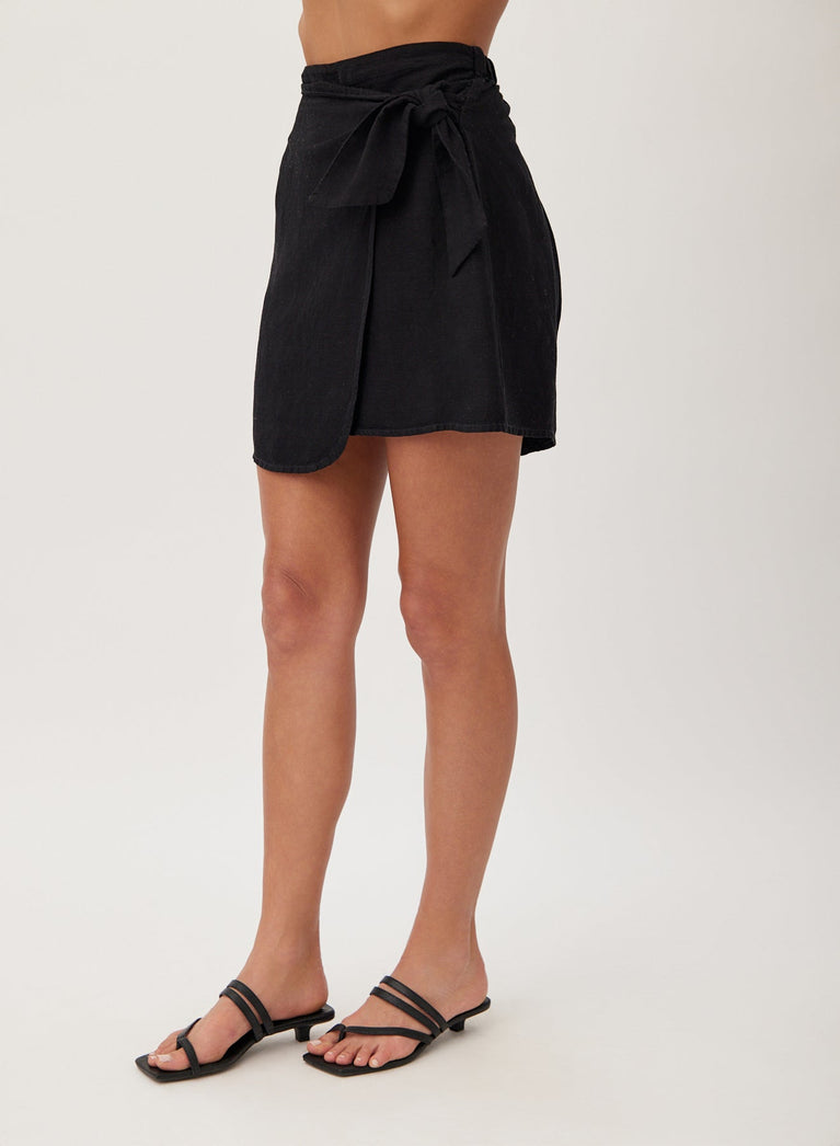 Bella Dahl Wrap Sarong Mini Skirt - Black