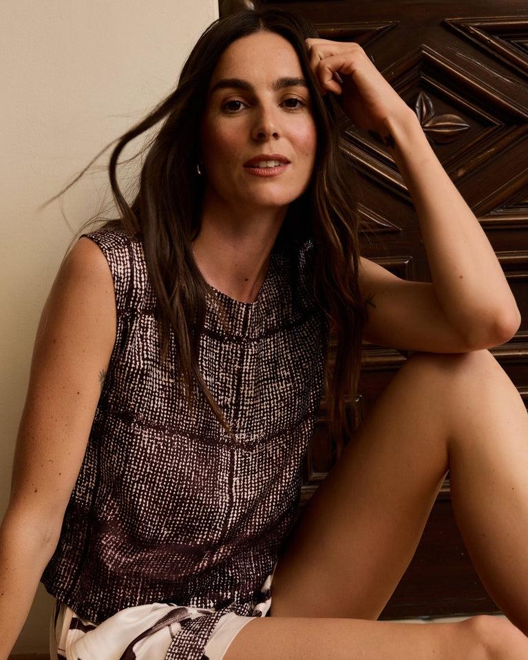 bella dahl Boxy Button Back Top - Asilah Textured Print