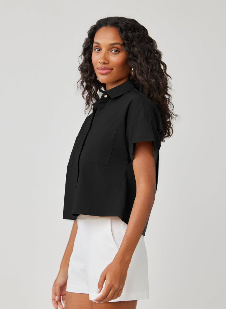 Bella Dahl Boxy Two Pocket Short Sleeve Shirt- Black