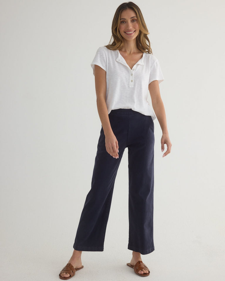 bella dahl Catalina Clean Front Wide Leg Crop - Italian Navy